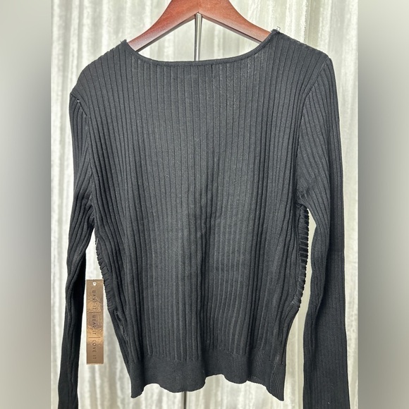 Almost Famous Women’s Knotted Front Cropped Sweater Top size Large​ - Picture 3 of 7